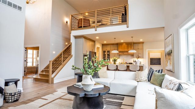 1751 Trailbrook Drive, Valparaiso, IN 46385