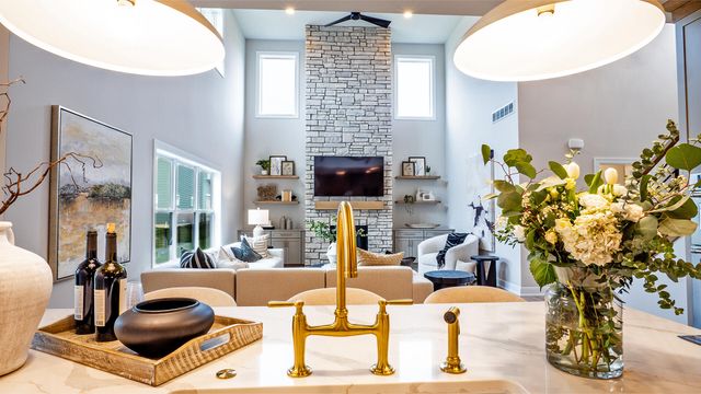 1751 Trailbrook Drive, Valparaiso, IN 46385