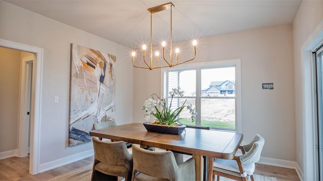 1751 Trailbrook Drive, Valparaiso, IN 46385