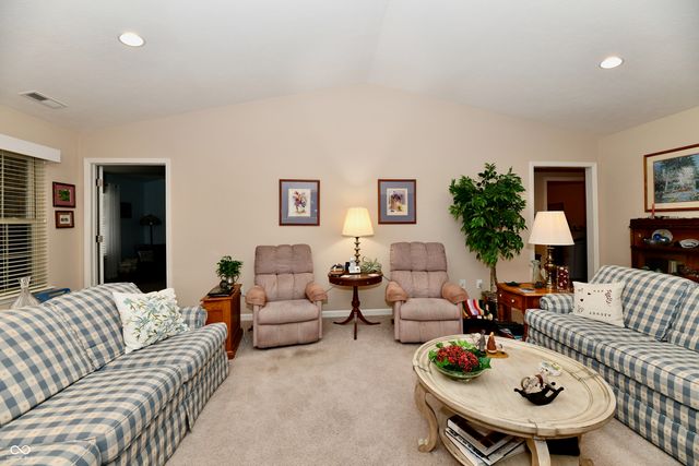 5514 Coventry Park Way, Indianapolis, IN 46237