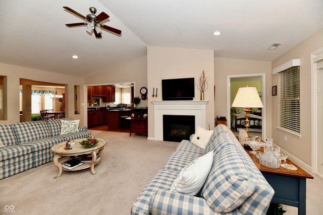 5514 Coventry Park Way, Indianapolis, IN 46237