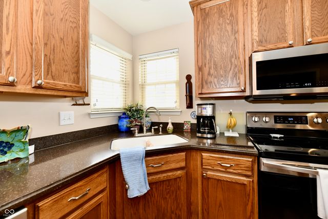 5514 Coventry Park Way, Indianapolis, IN 46237