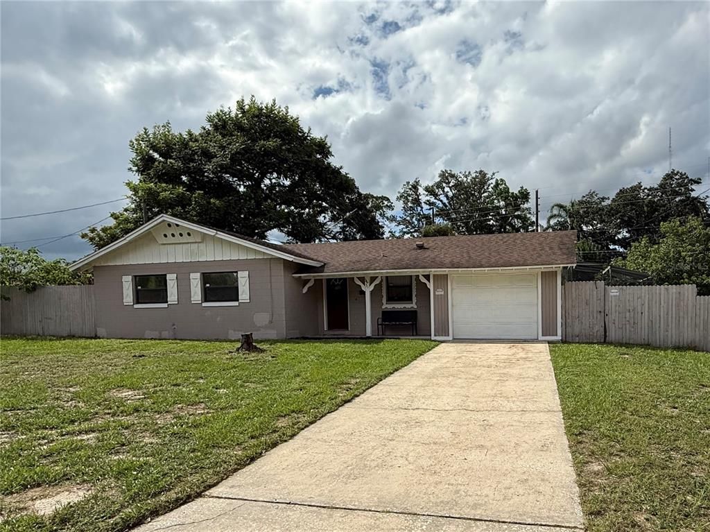 5831 HORNET DRIVE, Orlando, FL 32808