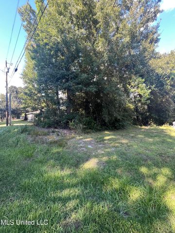 2520 Bahama Drive, Gautier, MS 39553