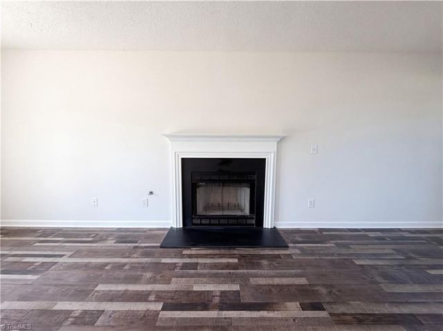 135 Brookgreen Court, Kernersville, NC 27284