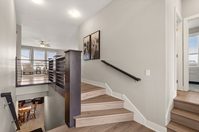 15005 Springbrook Trail, Urbandale, IA 50323