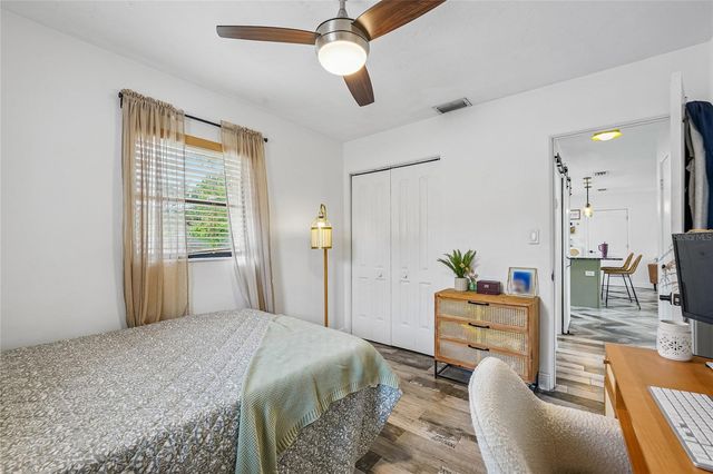 5201 11TH AVENUE N, St Petersburg, FL 33710