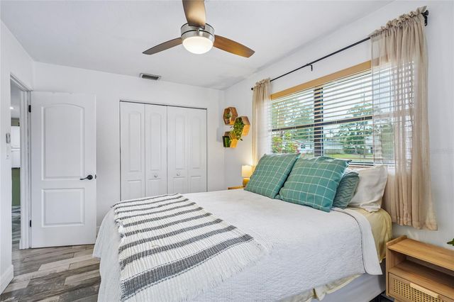 5201 11TH AVENUE N, St Petersburg, FL 33710