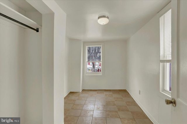 1732 WALNUT ST, Harrisburg, PA 17103