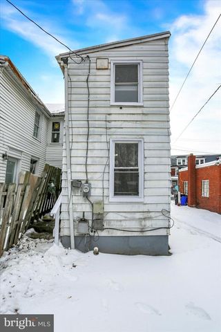 1732 WALNUT ST, Harrisburg, PA 17103