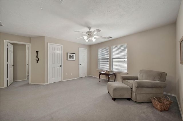 159 S Queenscliff Circle, The Woodlands, TX 77382