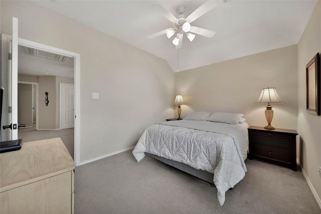 159 S Queenscliff Circle, The Woodlands, TX 77382