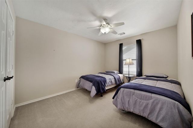 159 S Queenscliff Circle, The Woodlands, TX 77382