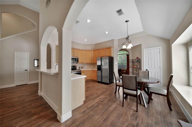 159 S Queenscliff Circle, The Woodlands, TX 77382