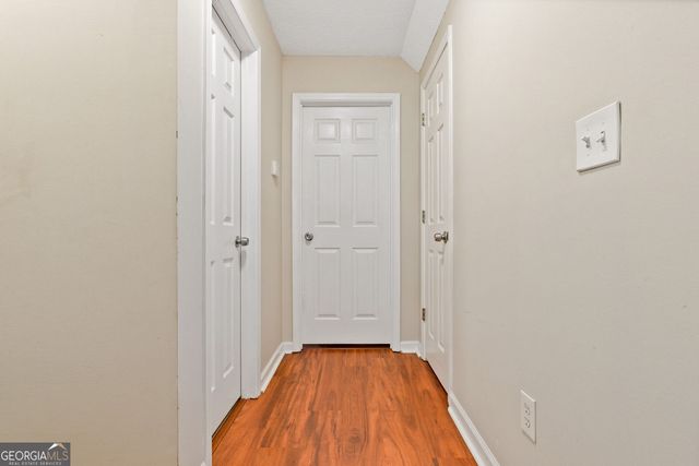 55 Creek View Drive, Hoschton, GA 30548