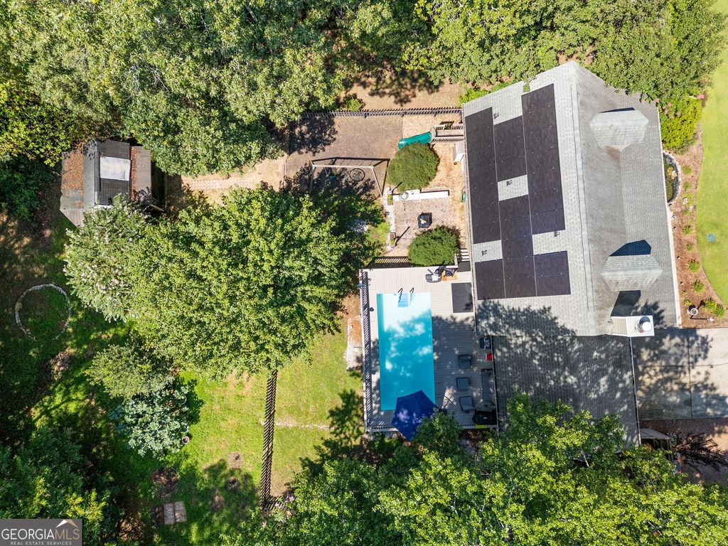 55 Creek View Drive, Hoschton, GA 30548