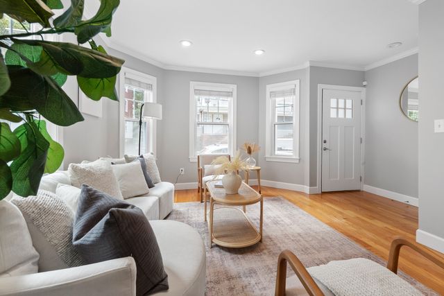 13 Laurel Street 1, Arlington, MA 02476