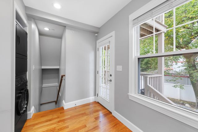 13 Laurel Street 1, Arlington, MA 02476