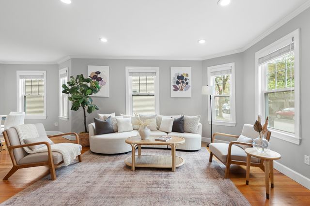 13 Laurel Street 1, Arlington, MA 02476
