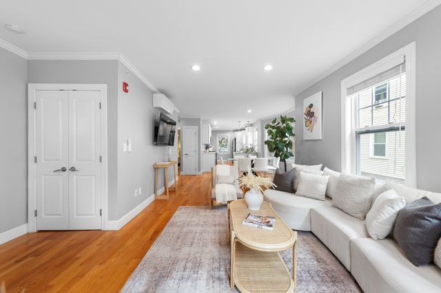 13 Laurel Street 1, Arlington, MA 02476