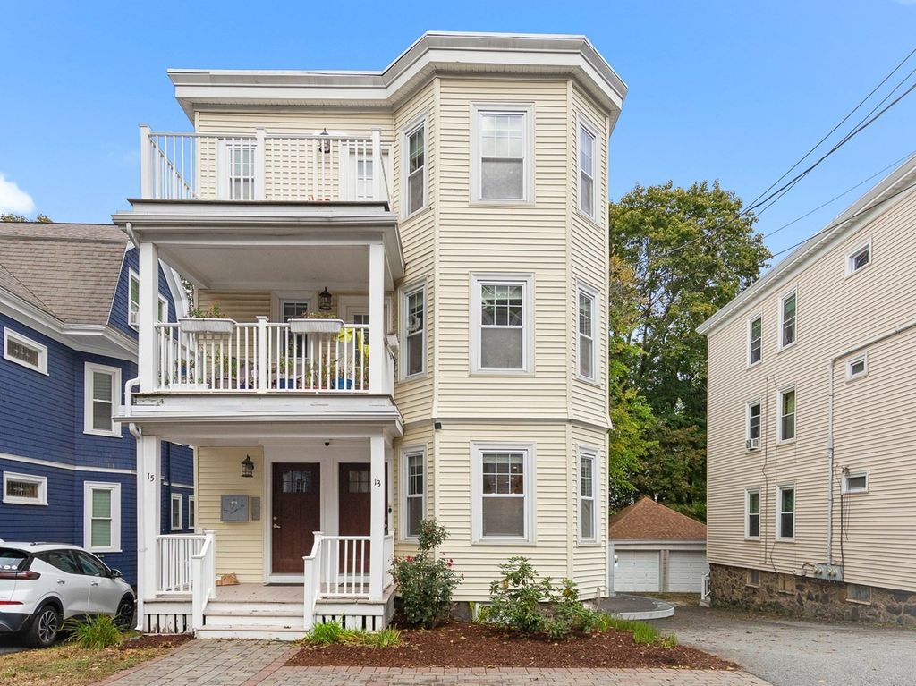 13 Laurel Street 1, Arlington, MA 02476