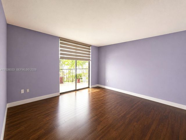 8045 SW 107th Avenue 201, Miami, FL 33173