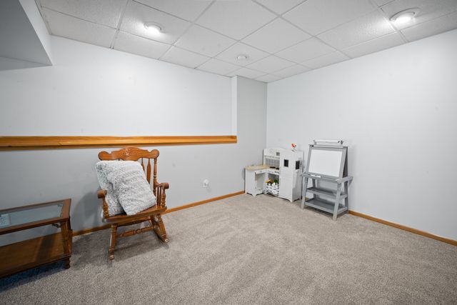 4620 N Division Street, Davenport, IA 52806