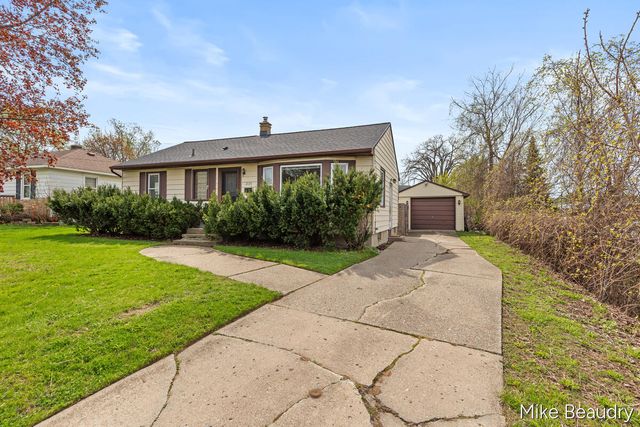 2135 Avon Avenue, Wyoming, MI 49519