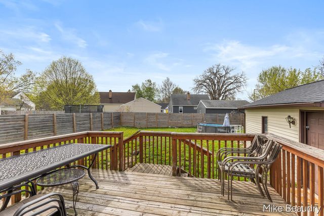 2135 Avon Avenue, Wyoming, MI 49519