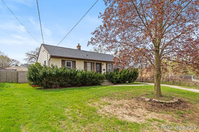 2135 Avon Avenue, Wyoming, MI 49519