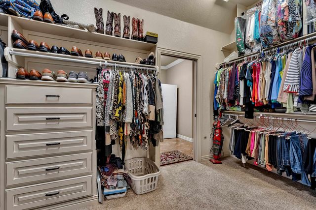 1904 Oak Knoll Cr., Longview, TX 75605