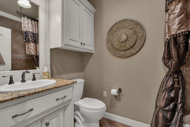 1904 Oak Knoll Cr., Longview, TX 75605