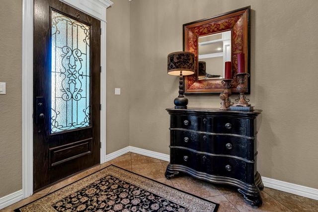 1904 Oak Knoll Cr., Longview, TX 75605