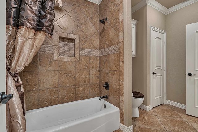 1904 Oak Knoll Cr., Longview, TX 75605