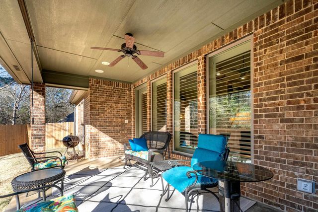 1904 Oak Knoll Cr., Longview, TX 75605