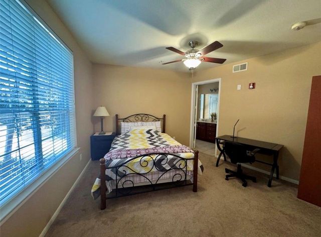 7575 Kirby Drive 1113, Houston, TX 77030