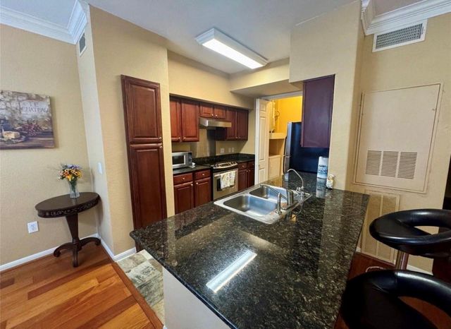 7575 Kirby Drive 1113, Houston, TX 77030