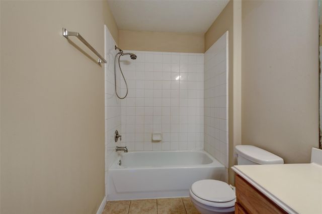 822 Richview Drive, Houston, TX 77060