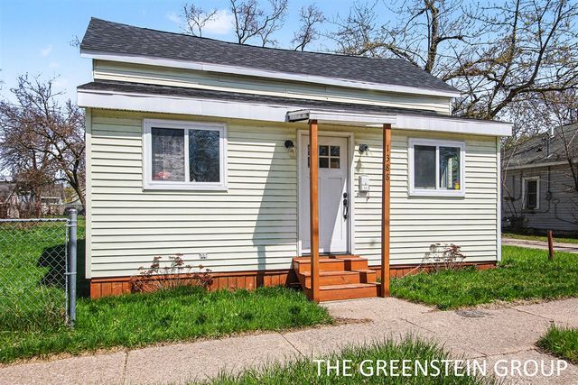 1388 7th Street, Muskegon, MI 49441