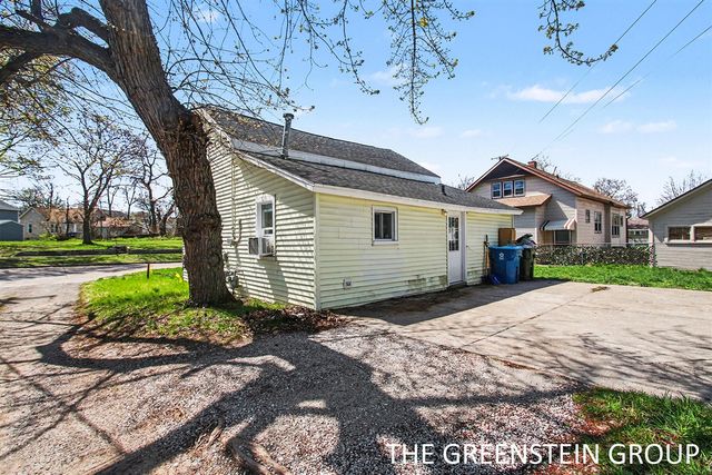 1388 7th Street, Muskegon, MI 49441