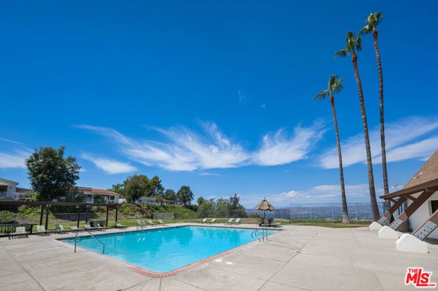 120 Navajo Lane, Topanga (los Angeles), CA 90290