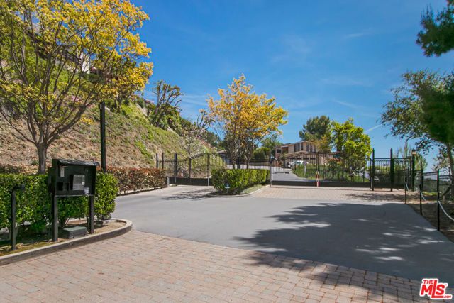 120 Navajo Lane, Topanga (los Angeles), CA 90290