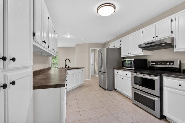 1212 River Oaks Drive, Benton, AR 72019