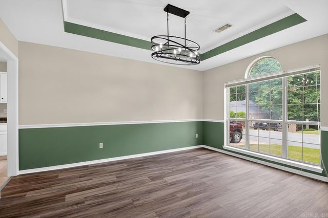 1212 River Oaks Drive, Benton, AR 72019