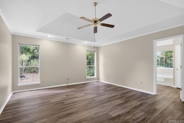 1212 River Oaks Drive, Benton, AR 72019