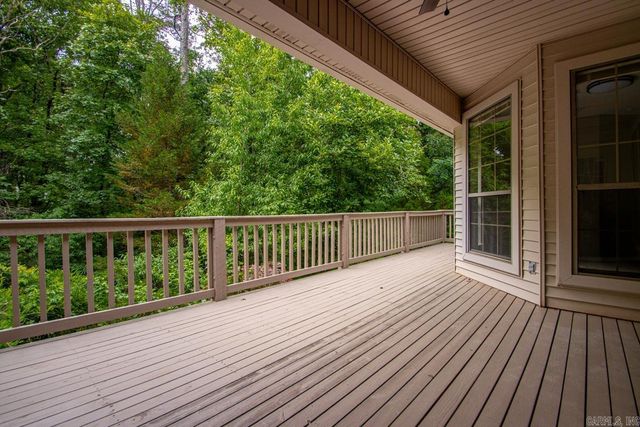1212 River Oaks Drive, Benton, AR 72019