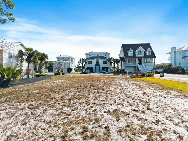 4143 Harbor Road, Orange Beach, AL 36561