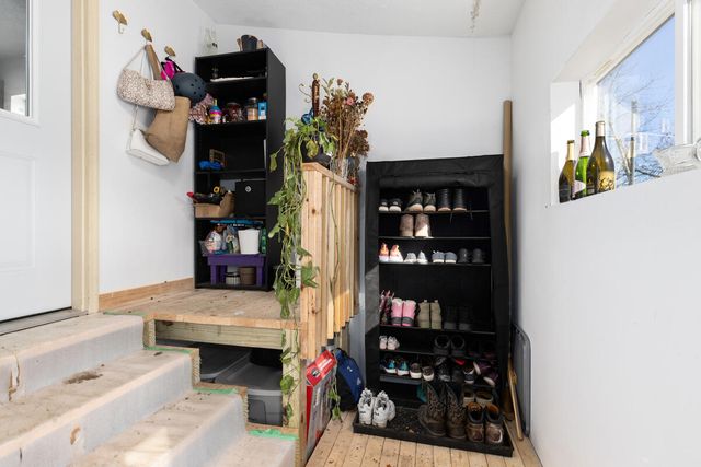 101 River Court, St. Louis, MI 48880