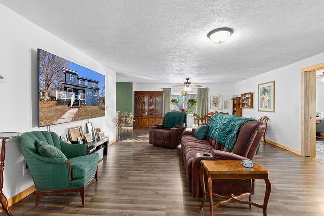 101 River Court, St. Louis, MI 48880