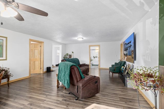 101 River Court, St. Louis, MI 48880